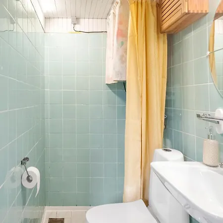 2 Bedroom Gorgeous In Stege