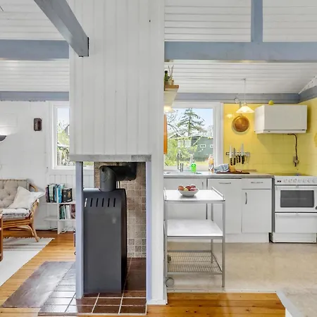 2 Bedroom Gorgeous In Vakantiehuis *