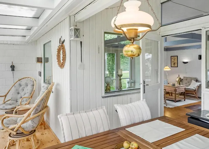 Feriehus 2 Bedroom Gorgeous In Stege